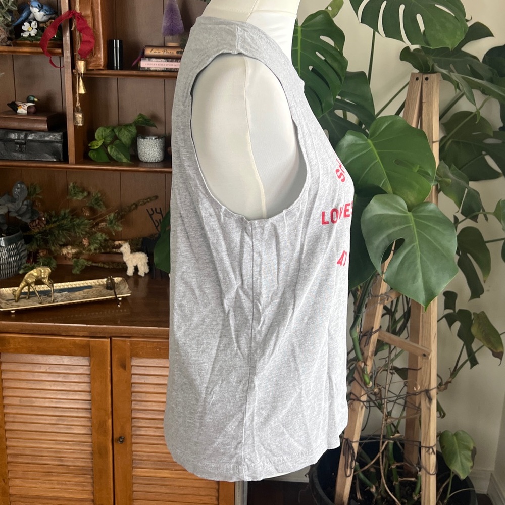 Grey Graphic Country Song Tank M/L - Picture 6 of 7